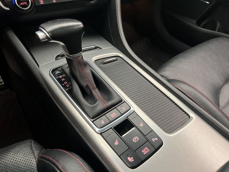 Kia Optima bild 25