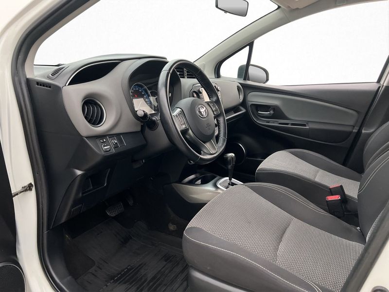 Toyota Yaris bild 10
