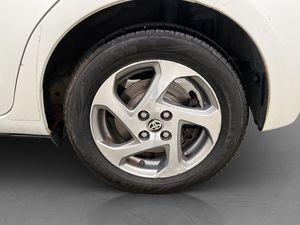 Toyota Yaris bild 25