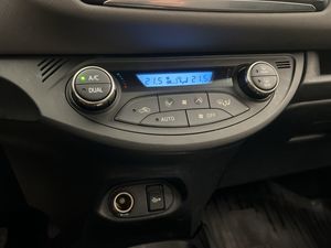 Toyota Yaris bild 18