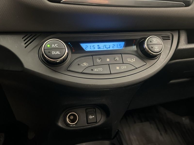 Toyota Yaris bild 18