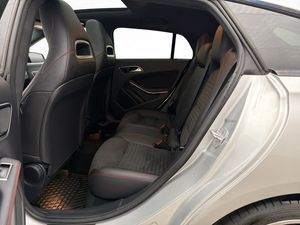 Mercedes CLA220 bild 29