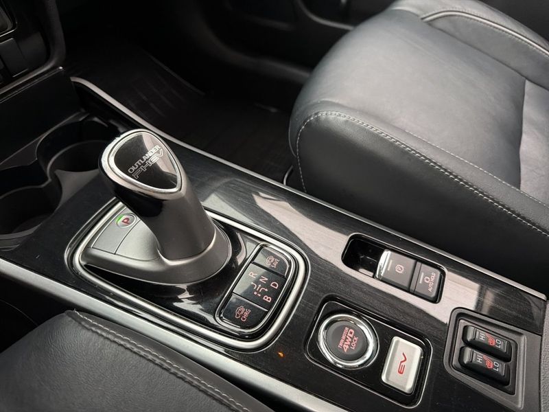 Mitsubishi Outlander bild 22