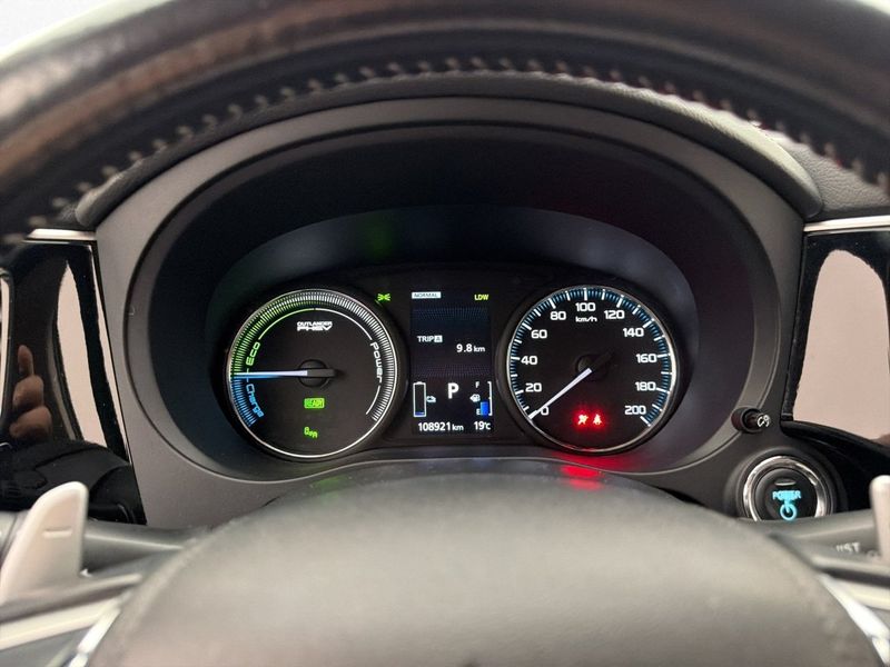 Mitsubishi Outlander bild 15