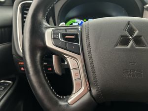 Mitsubishi Outlander bild 14
