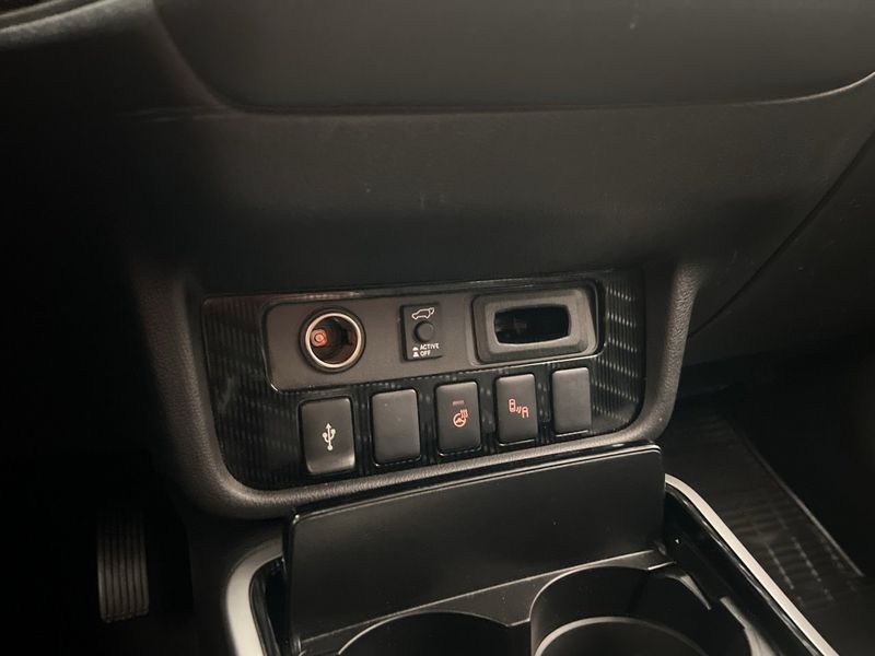 Mitsubishi Outlander bild 24