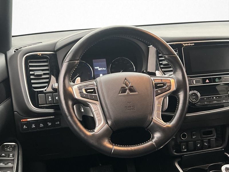 Mitsubishi Outlander bild 12