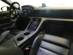 Porsche Taycan bild 13