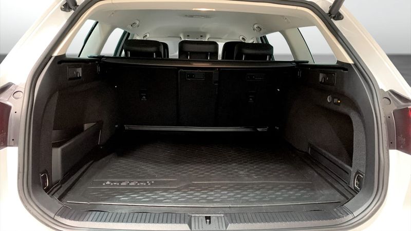 Volkswagen Passat bild 12