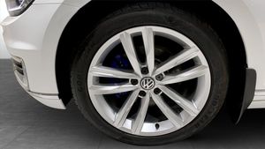 Volkswagen Passat bild 6
