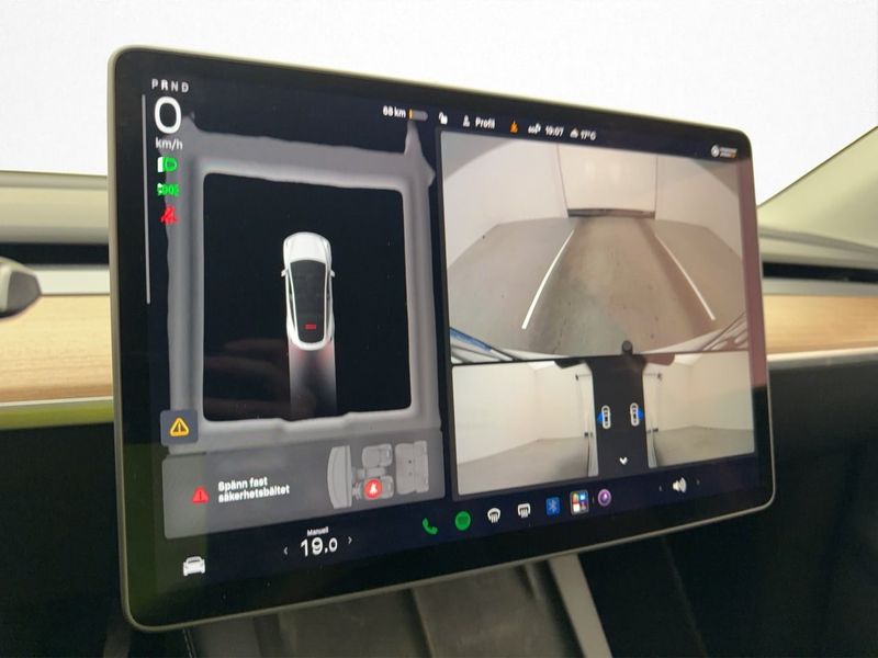 Tesla Model Y bild 17