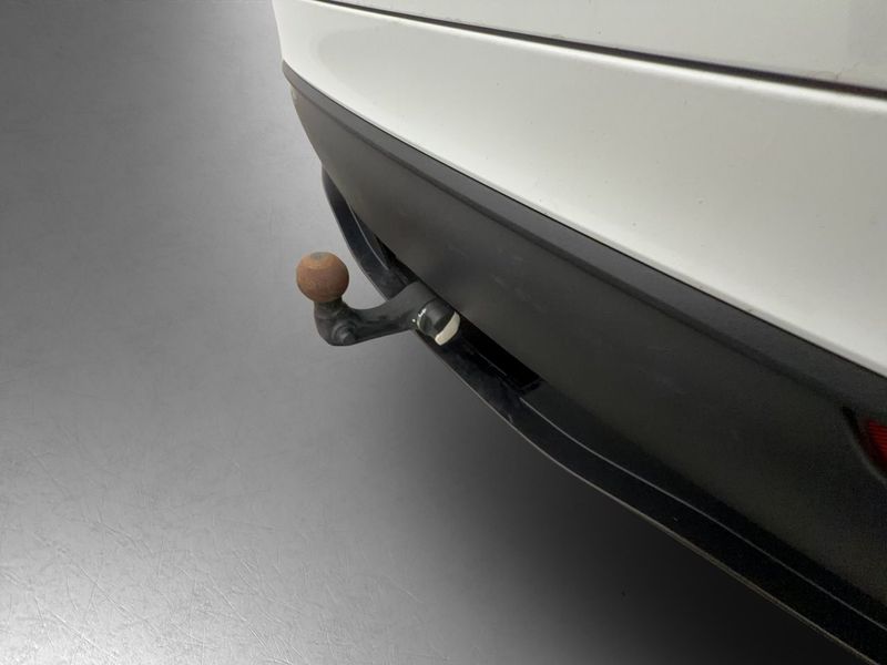 Tesla Model Y bild 11