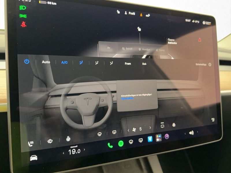 Tesla Model Y bild 19