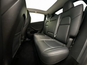 Tesla Model Y bild 29