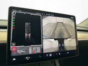 Tesla Model Y bild 20