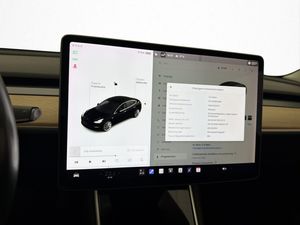 Tesla Model 3 bild 24
