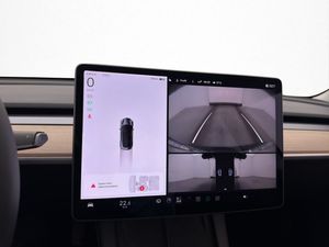Tesla Model 3 bild 19