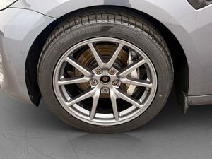 Tesla Model 3 bild 33