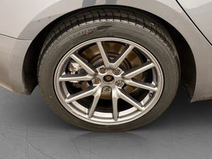 Tesla Model 3 bild 35