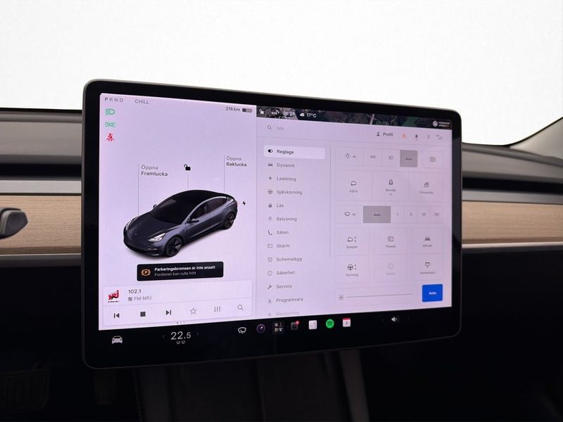 Tesla Model 3 bild 25
