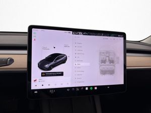 Tesla Model 3 bild 21