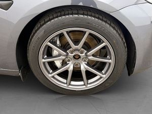 Tesla Model 3 bild 36