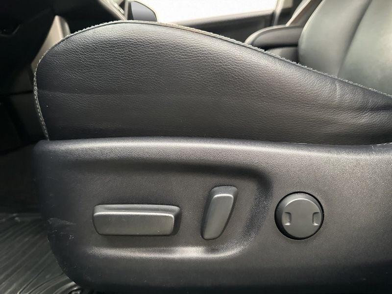 Toyota RAV4 bild 16