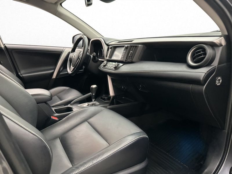 Toyota RAV4 bild 14