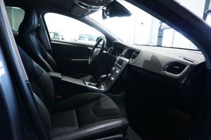 Volvo V60 bild 15