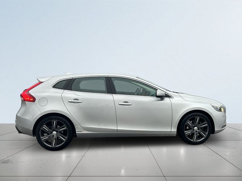 Volvo V40 bild 4