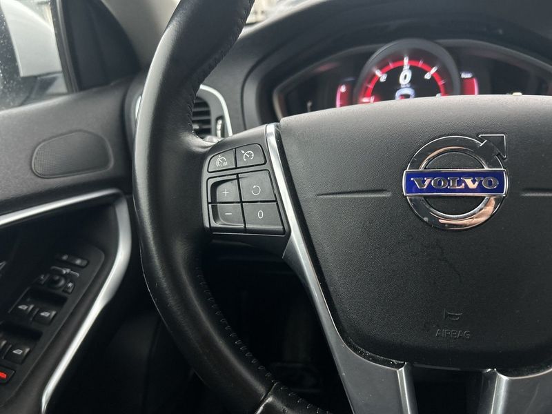 Volvo V40 bild 19