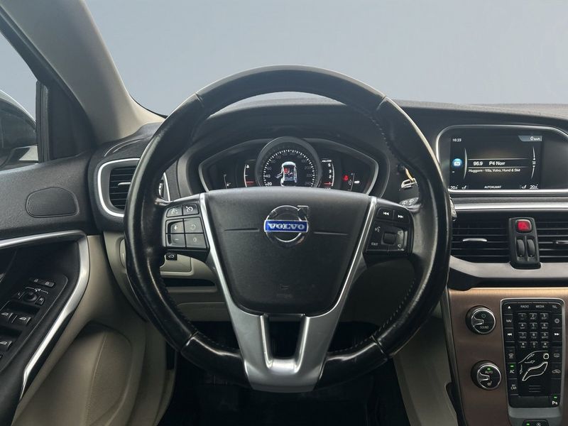 Volvo V40 bild 9