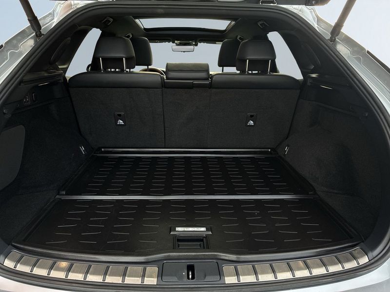 Lexus RX bild 12