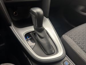 Toyota Yaris Cross bild 25
