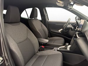 Toyota Yaris Cross bild 12