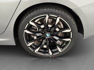 BMW 330 bild 38