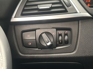 BMW 320 bild 17
