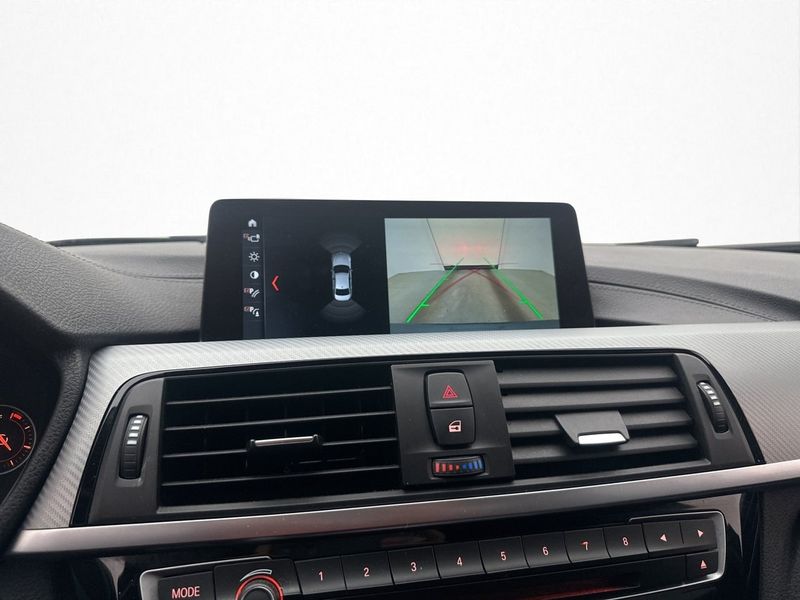 BMW 320 bild 28