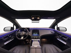 Mercedes EQE43 SUV bild 15
