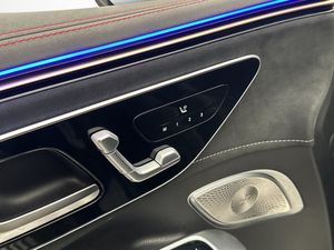 Mercedes EQE43 SUV bild 24