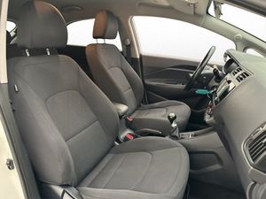 Kia Rio bild 12
