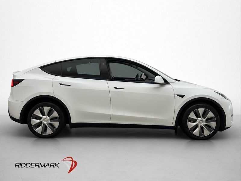 Tesla Model Y bild 10