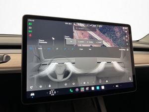 Tesla Model Y bild 21