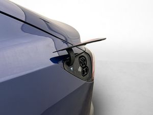 Tesla Model 3 bild 35