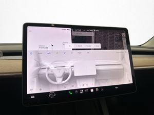 Tesla Model 3 bild 20