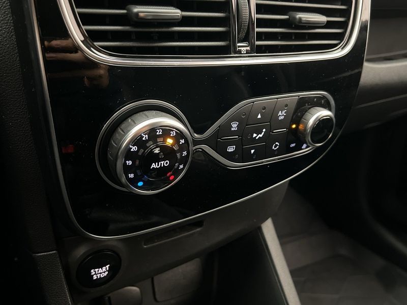 Renault Clio bild 18
