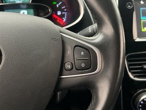 Renault Clio bild 14