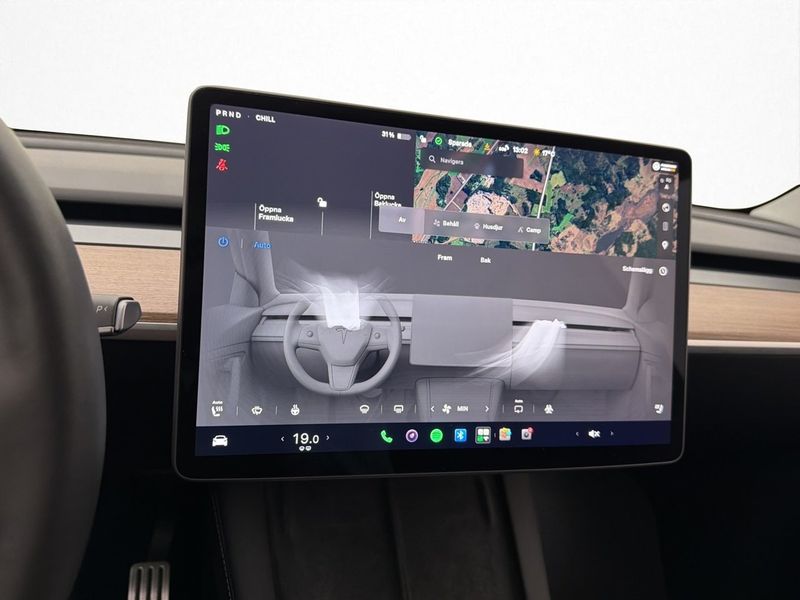 Tesla Model Y bild 25