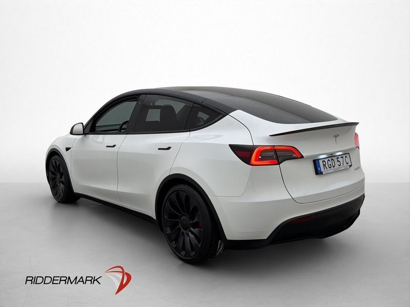 Tesla Model Y bild 6