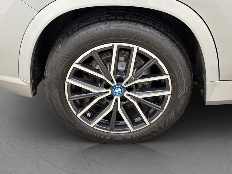 BMW iX1 bild 34